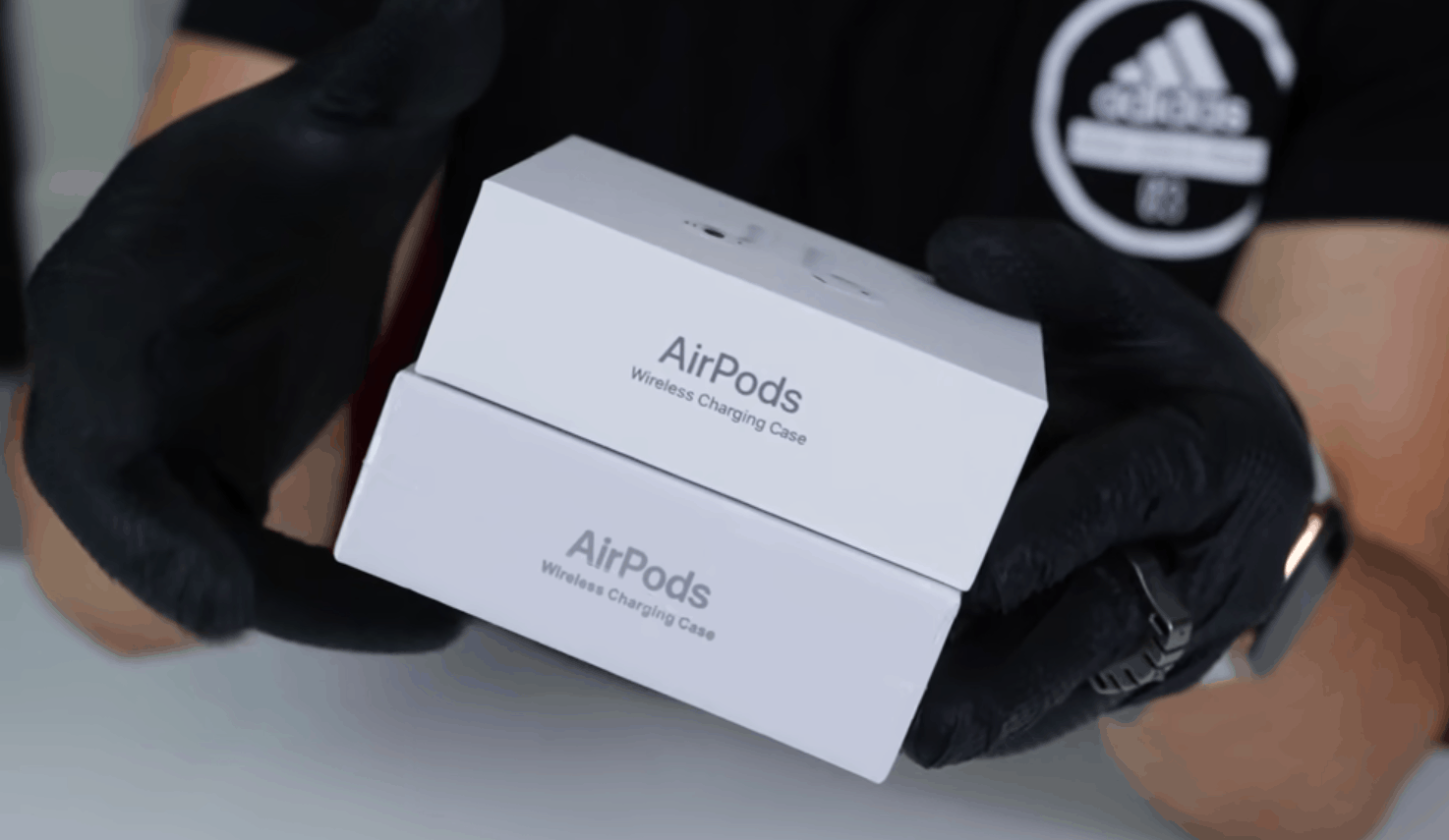 How To Check If Your AirPods Are Authentic 2022 - Stupid Apple Rumors