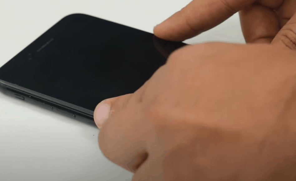 how to make the apple logo glow on iphone 13